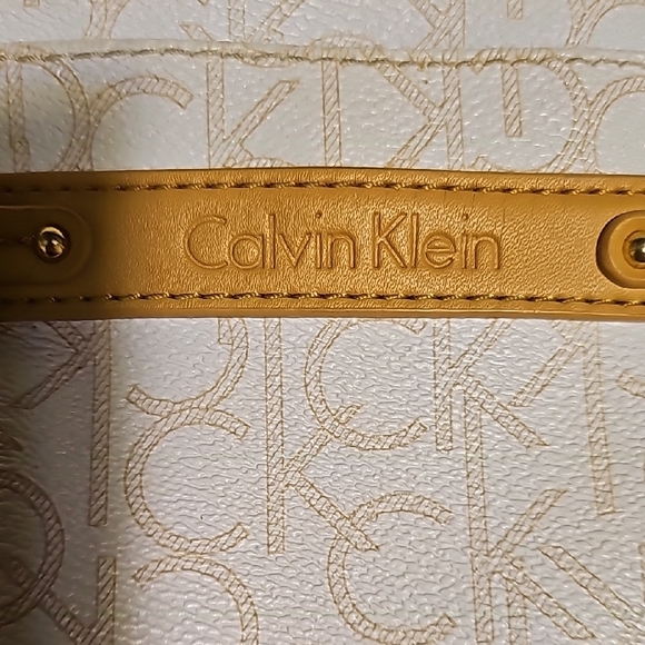 Calvin Klein White Monogram Crossbody Bag - Picture 5 of 5